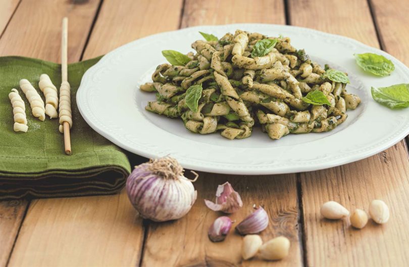 busiate al pesto genovese