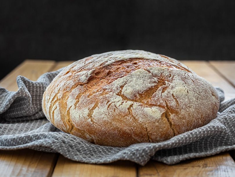 pane in pentola