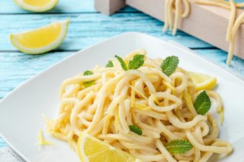 spaghetti alla chitarra al limone