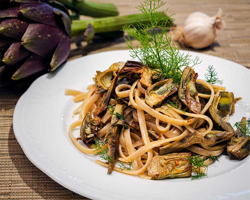 linguine con carciofi e acciughe
