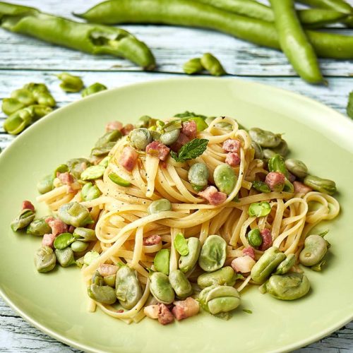 linguine con fave e pancetta