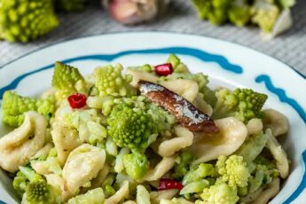 orecchiette con broccolo romano