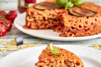 anelletti al forno con melanzane