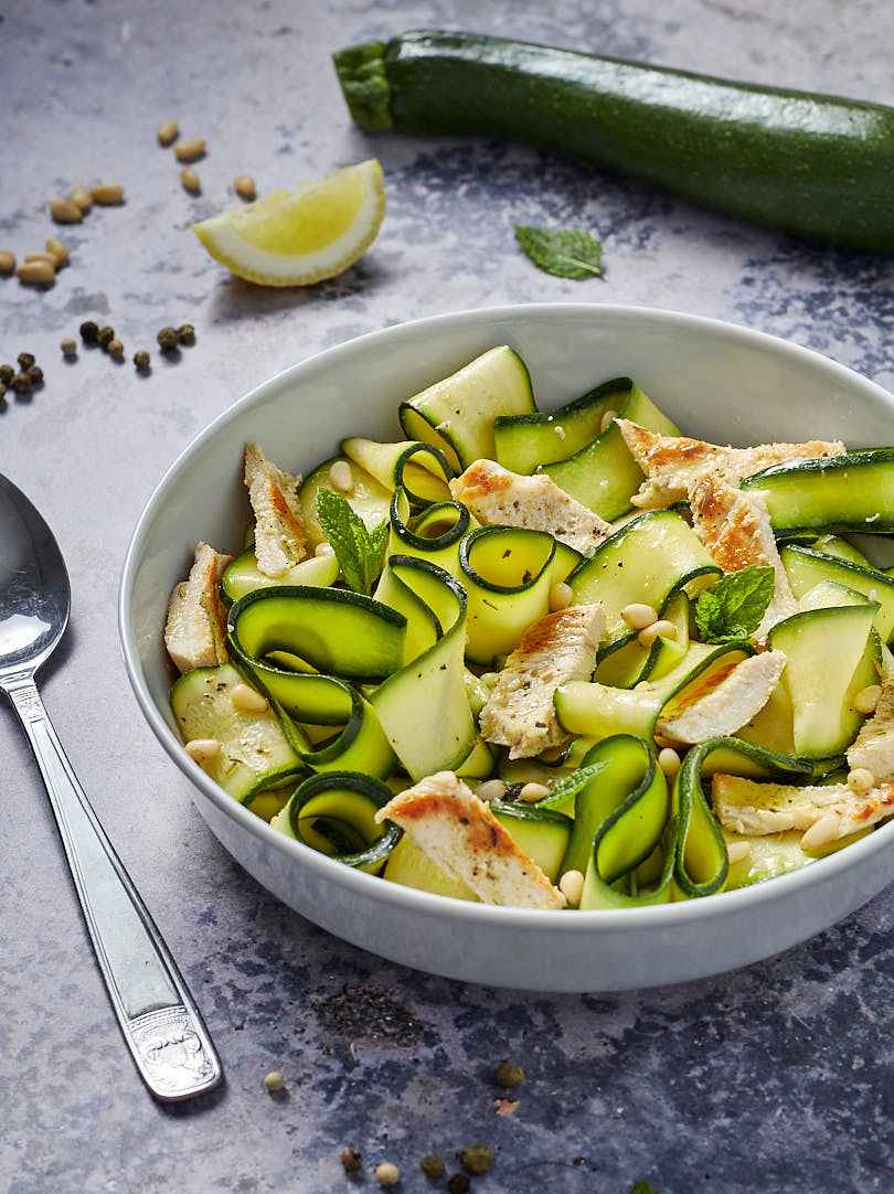 carpaccio di zucchine con pollo